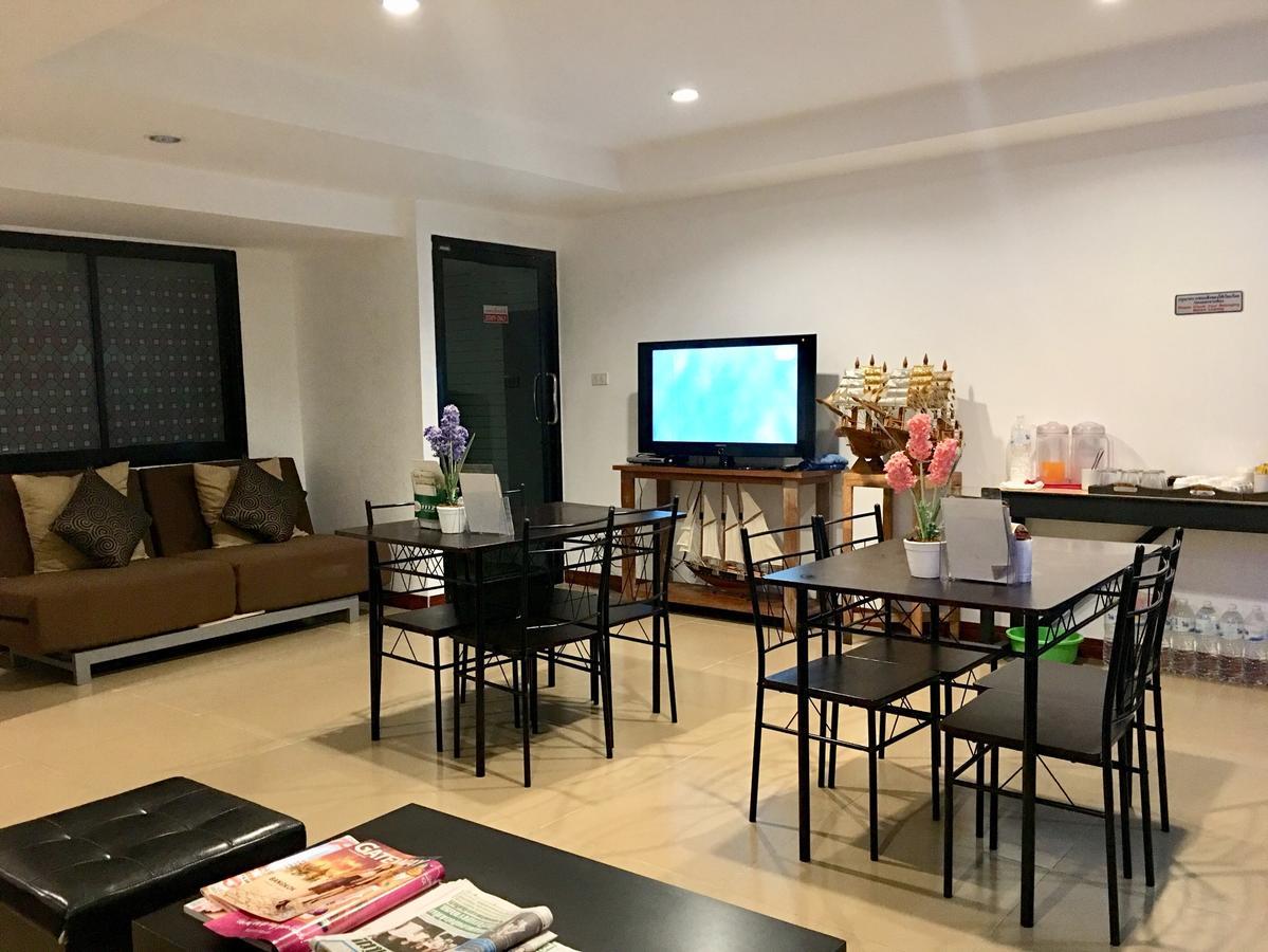 Double Dd House At Mrt Sutthisarn بانكوك المظهر الخارجي الصورة